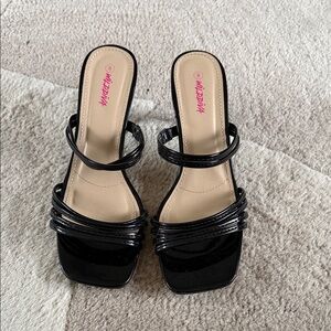 Wild Diva Black Patent Strappy Square-Toe Mules